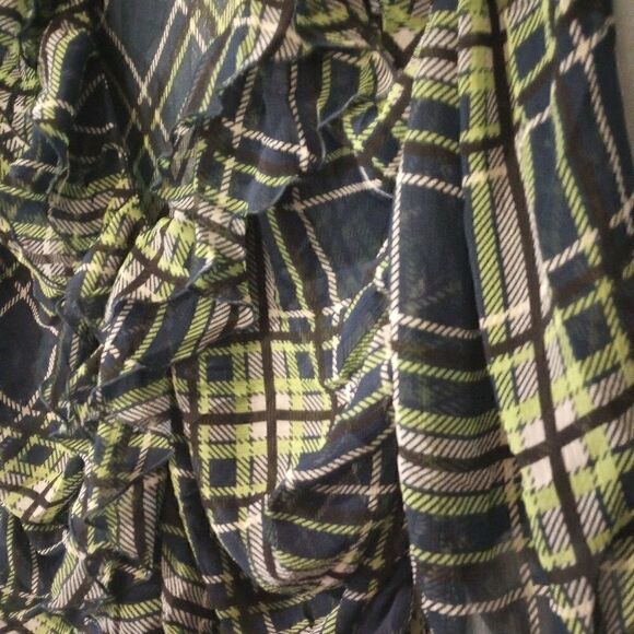 Sheer plaid shirt sleeve blouse with ruffle detailing - Picture 5 of 12